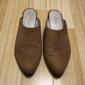 Nisolo Mariella Mule